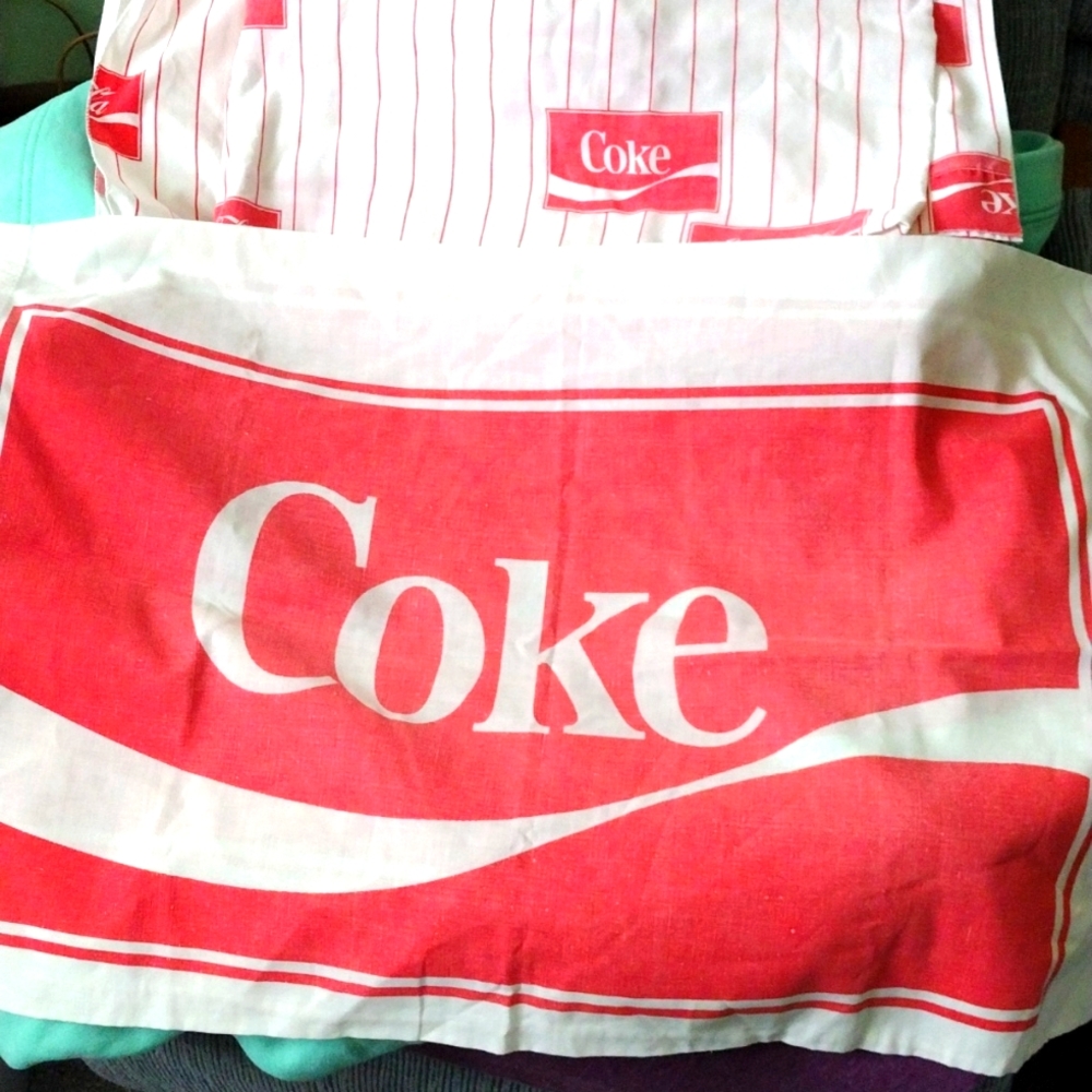 Vintage twin Coca Cola sheets